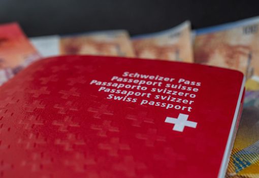Swiss naturalization: What are the 5 conditions to be eligible ?