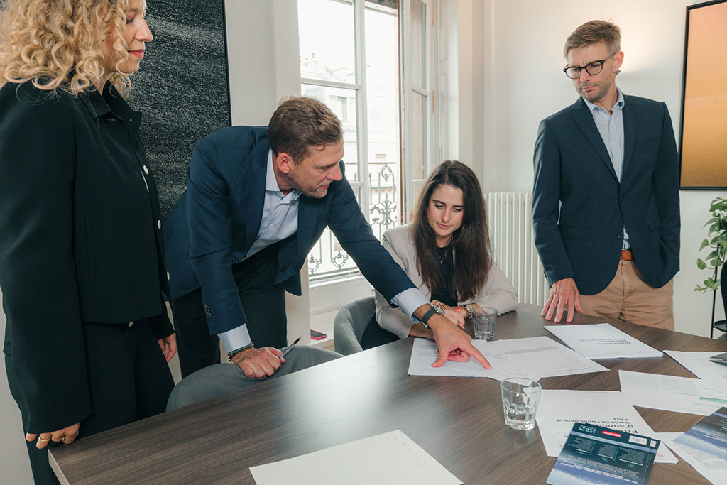 Get clear legal guidance with our specialists and independent lawyers