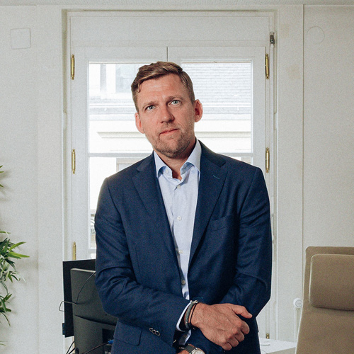 Nicolas Mossaz Attorney-at-Law, Geneva Bar Family Law / Employment Law / Inheritance Law Languages: English, French